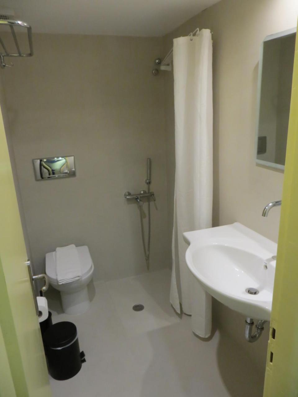 Leonidaion Guesthouse オリンピア エクステリア 写真 Bathroom